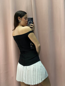 Black and White off shoulder pleated skirt short dress