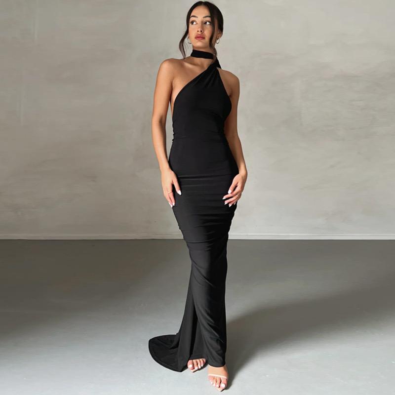 Black long dress one shoulder ring lower back