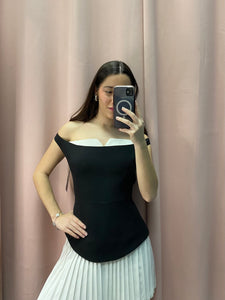 Black and White off shoulder pleated skirt short dress