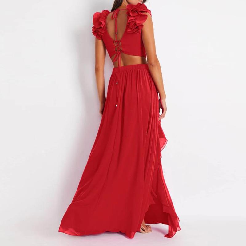 Red Floral Accent and Ruffles Set