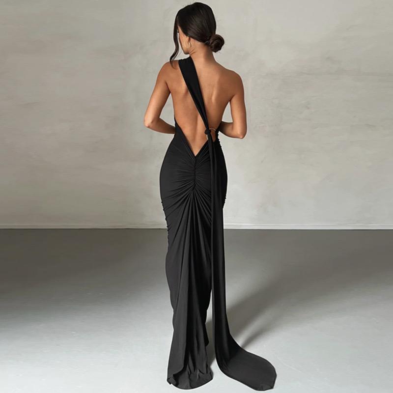 Black long dress one shoulder ring lower back