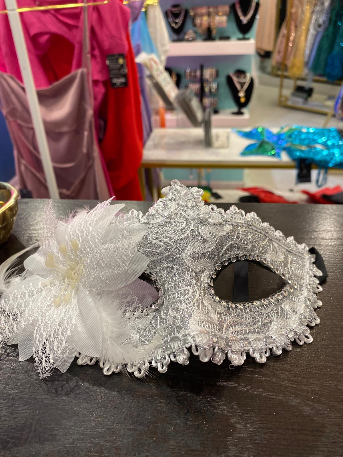 Silver Glitter White Flower Mask