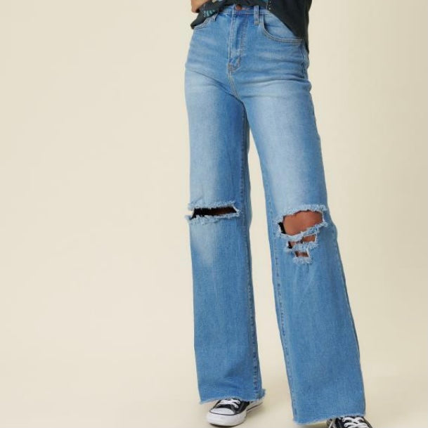 Vibrant Boyfriend Jeans